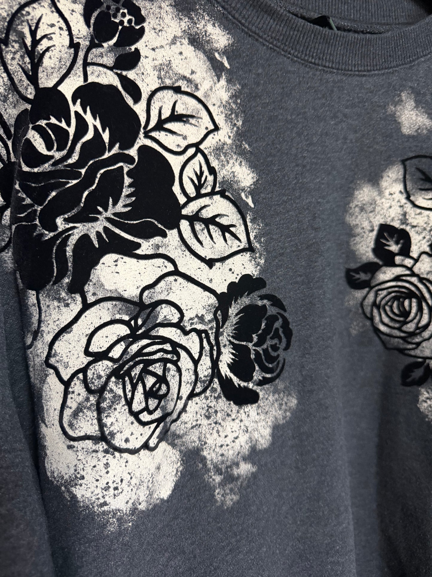 Wild Fable Velvet Floral Gothic Crew Sweater- XL