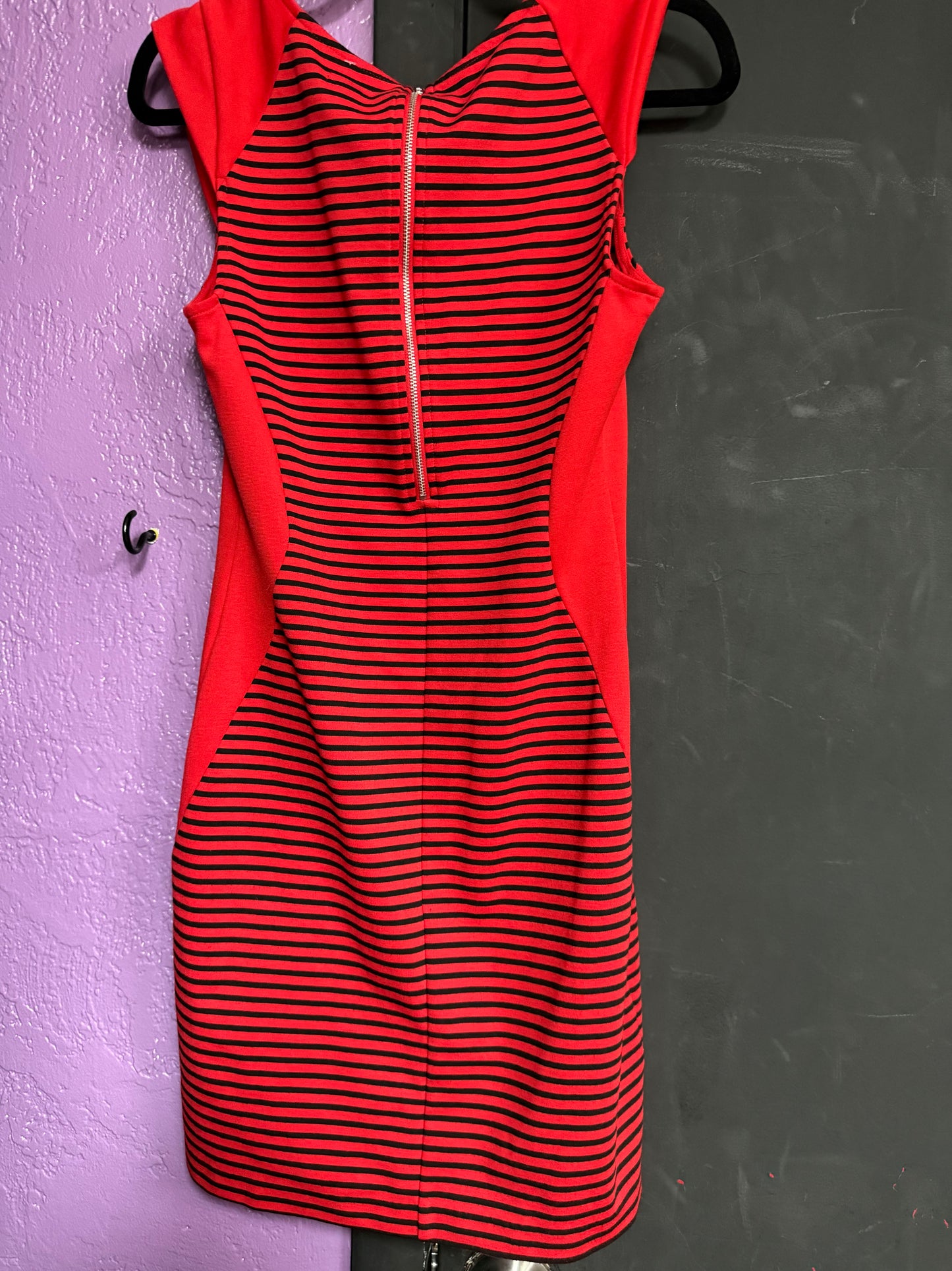 Guess- Black & Red Striped BodyCon Dress- M