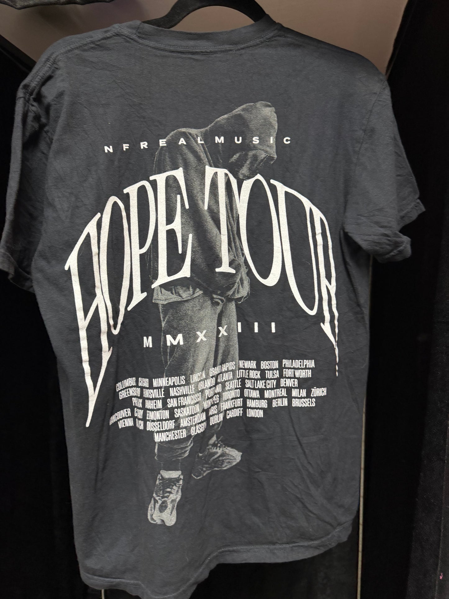 NF- Hope Tour 2023- Size Med