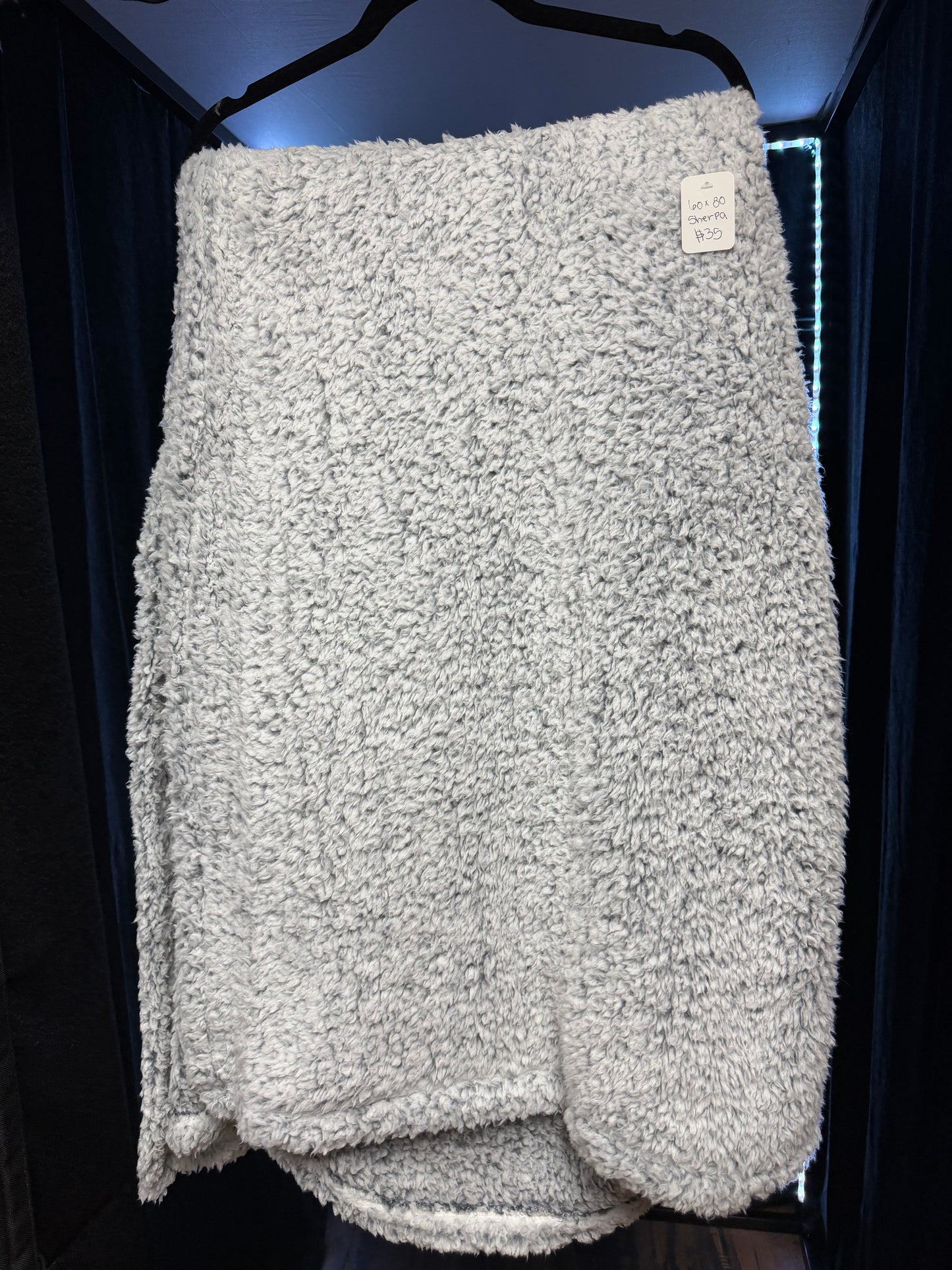 Light Grey Sherpa - 60 X 80 Blanket