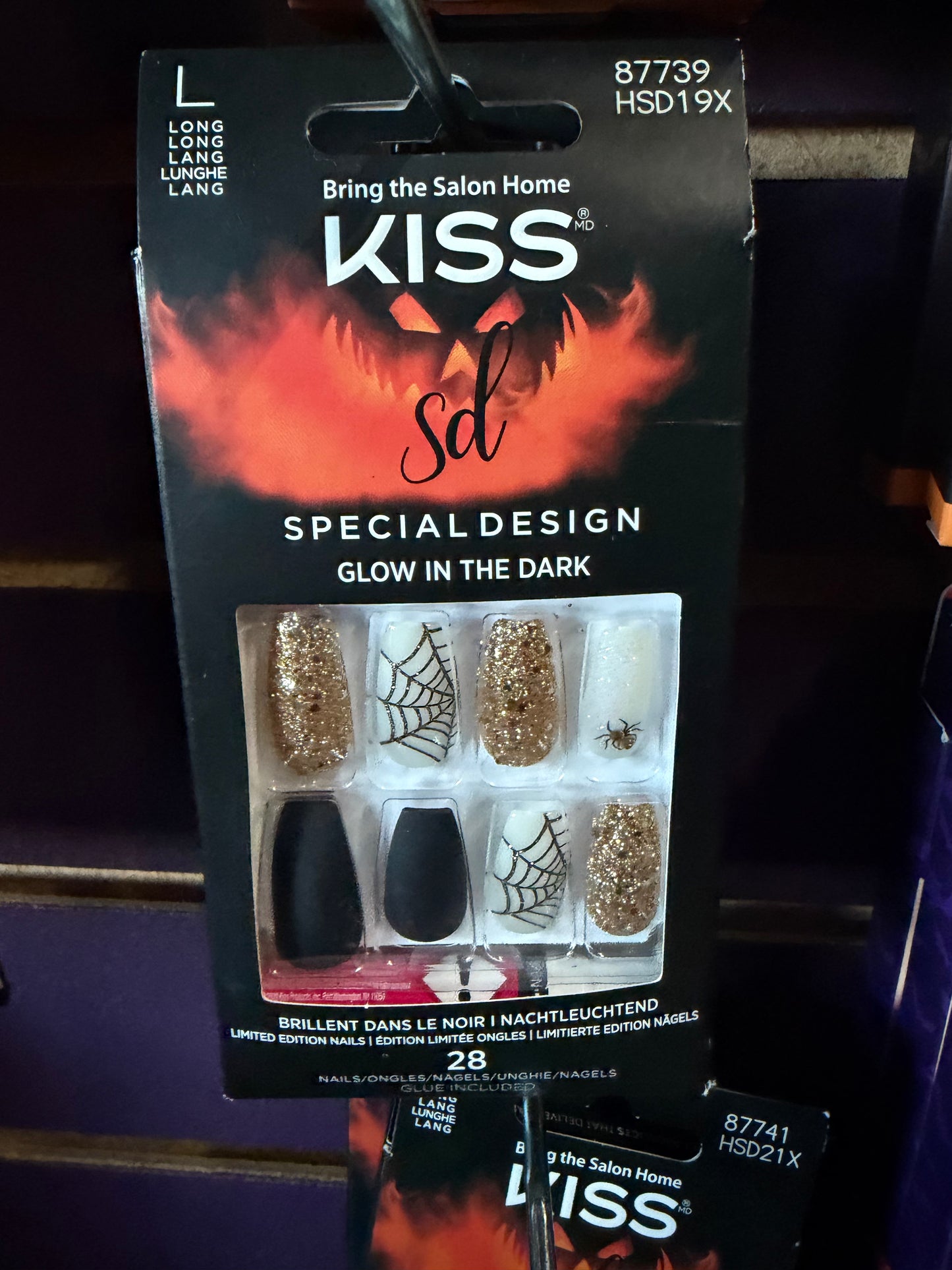 Glow In The Dark Spiderweb/Glitter Nails