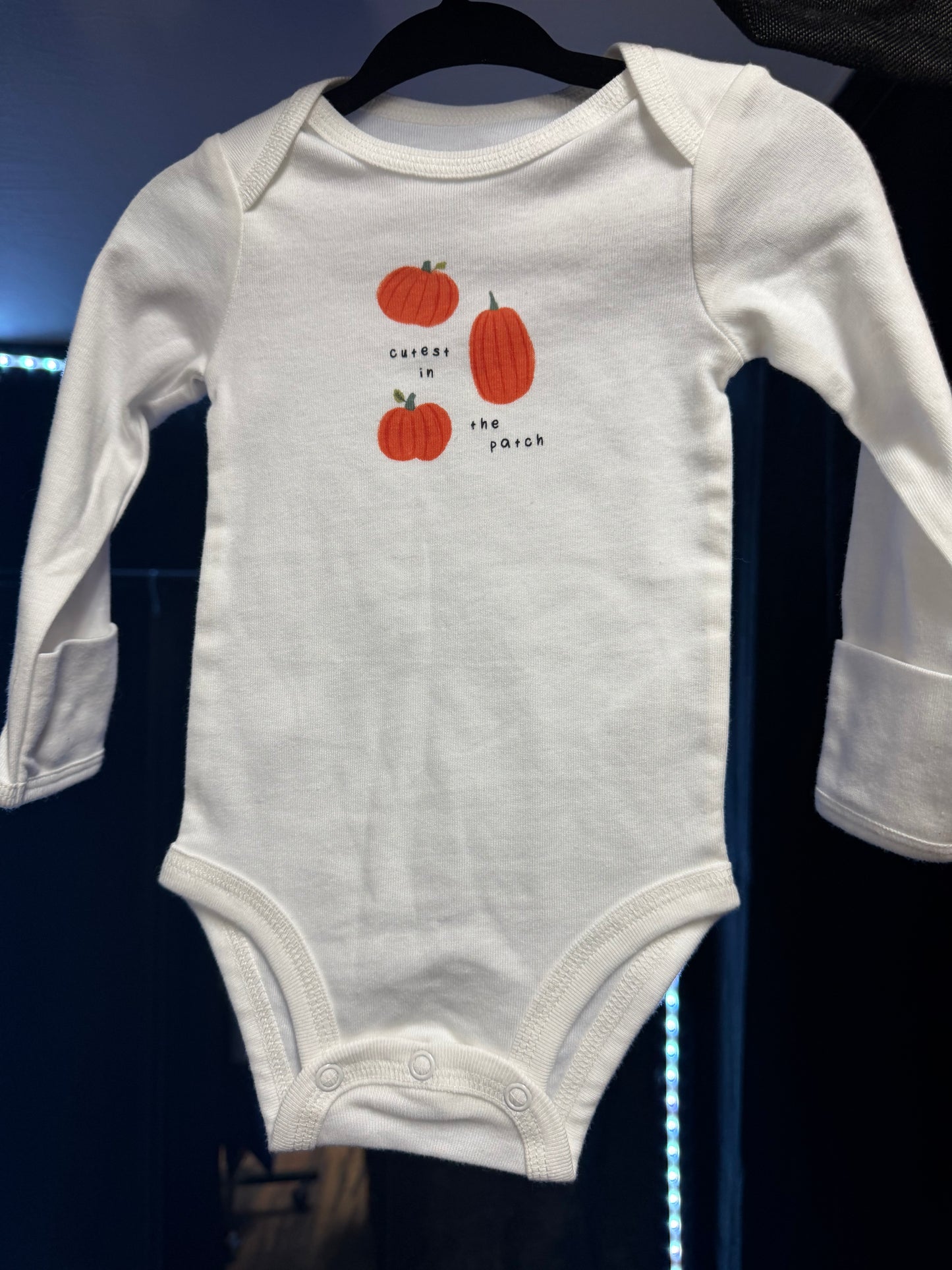 Carters-Cutest in The Patch Long Sleeve Onesie- 3 months- #LILBAT6