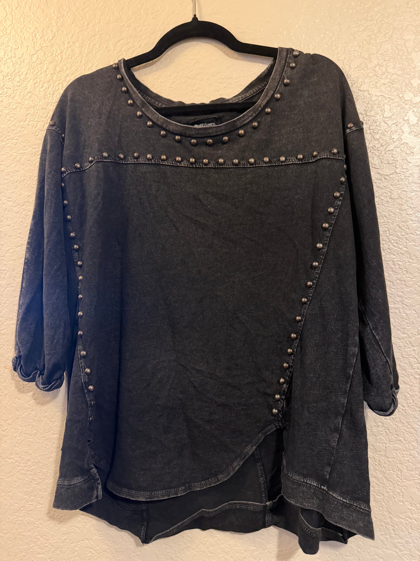 RuffHewn- Studded Top Size M