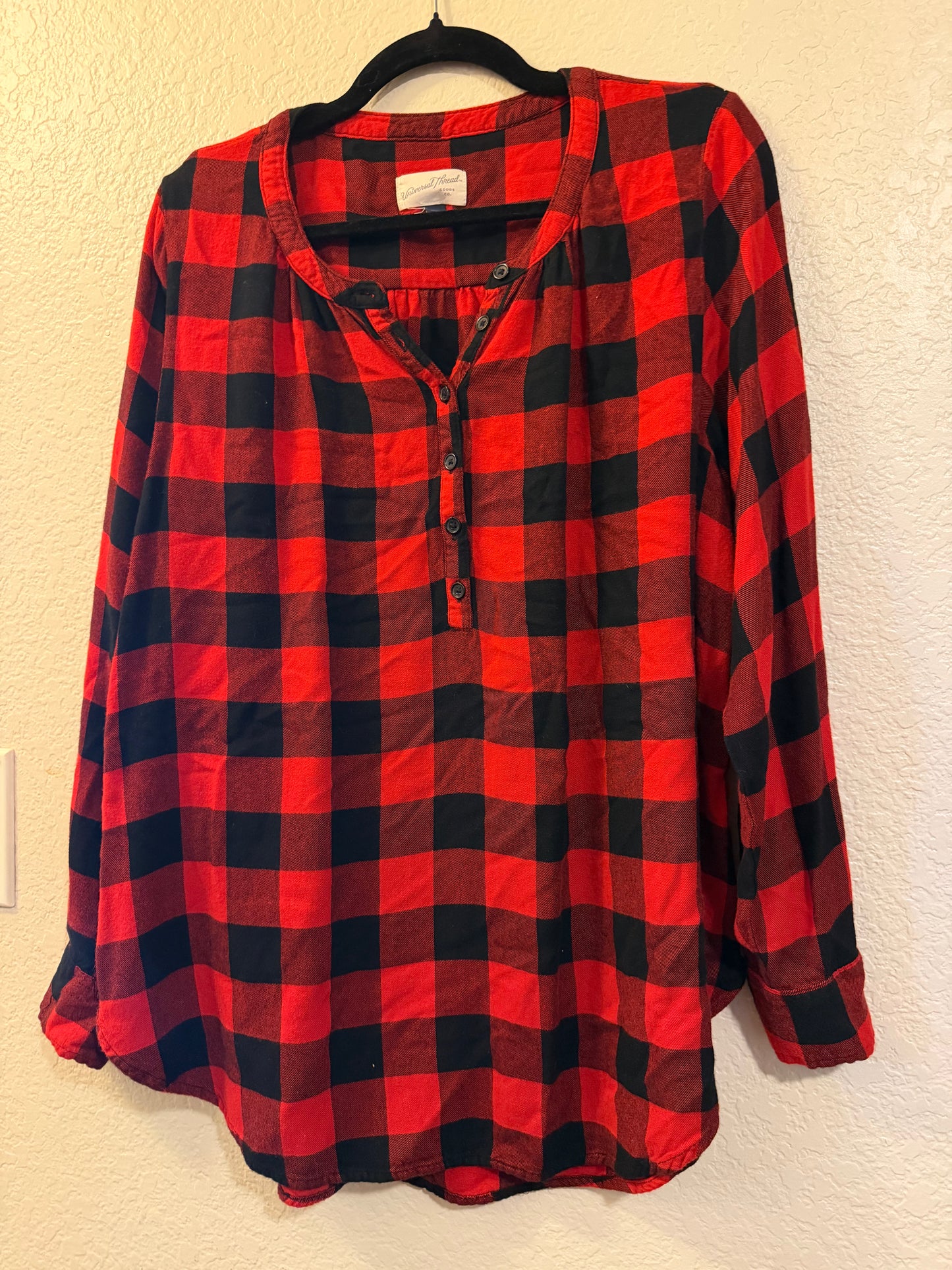 Buffalo Plaid Universal Threads - Large