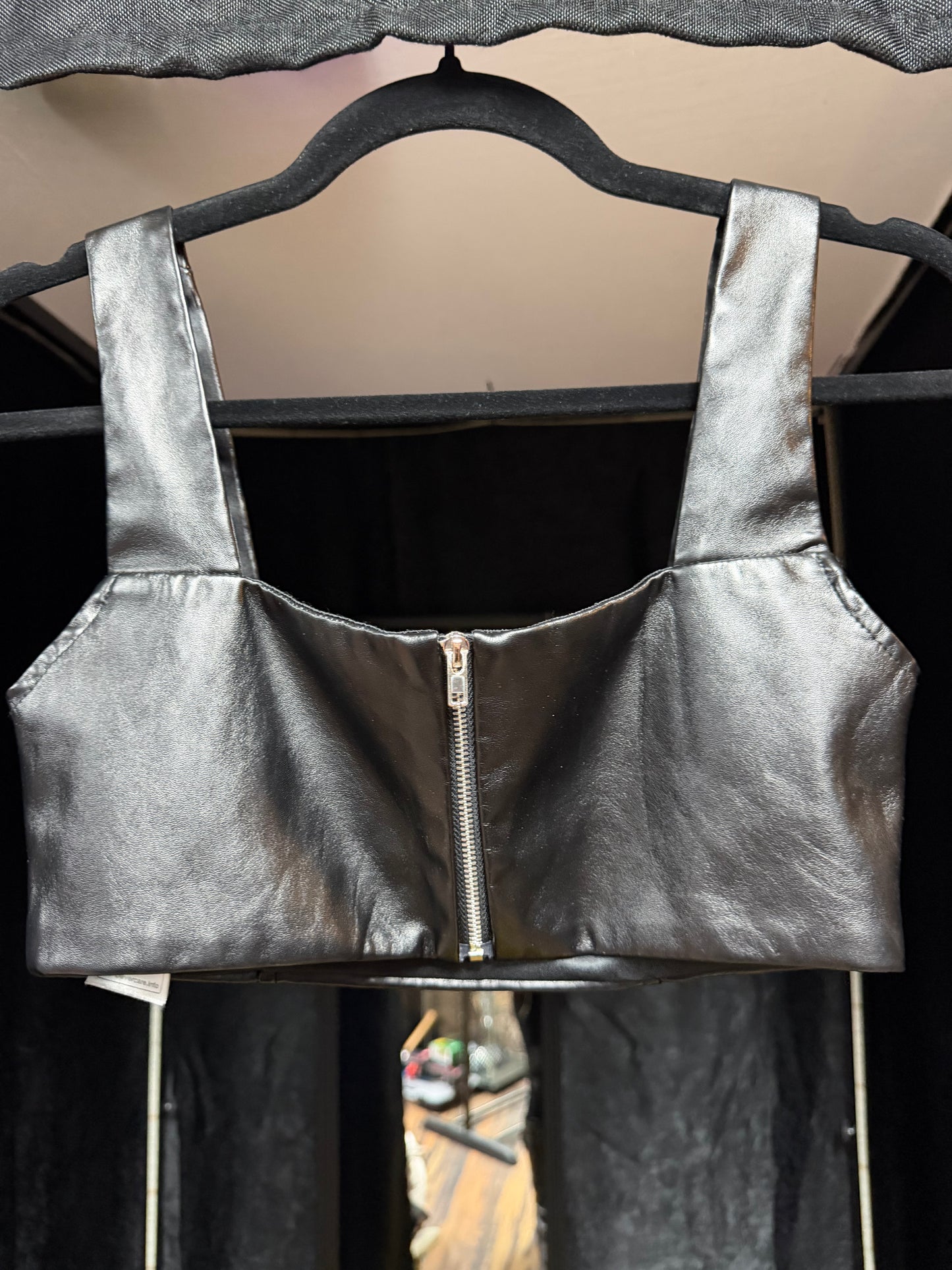 Edikted Faux Leather Crop Top- Med
