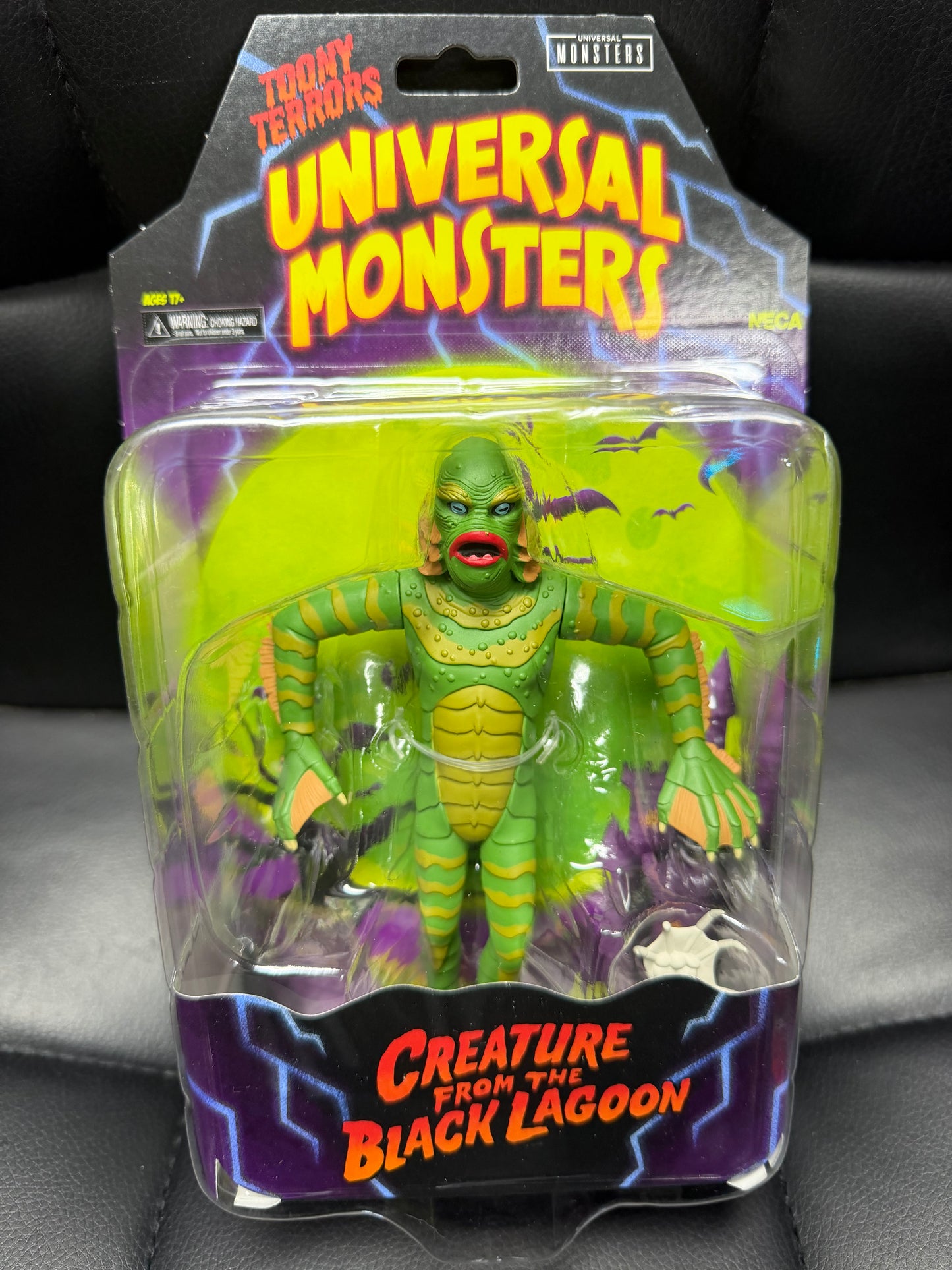 NECA Toony Terrors- Universal Monsters- Creature from the Black Lagoon