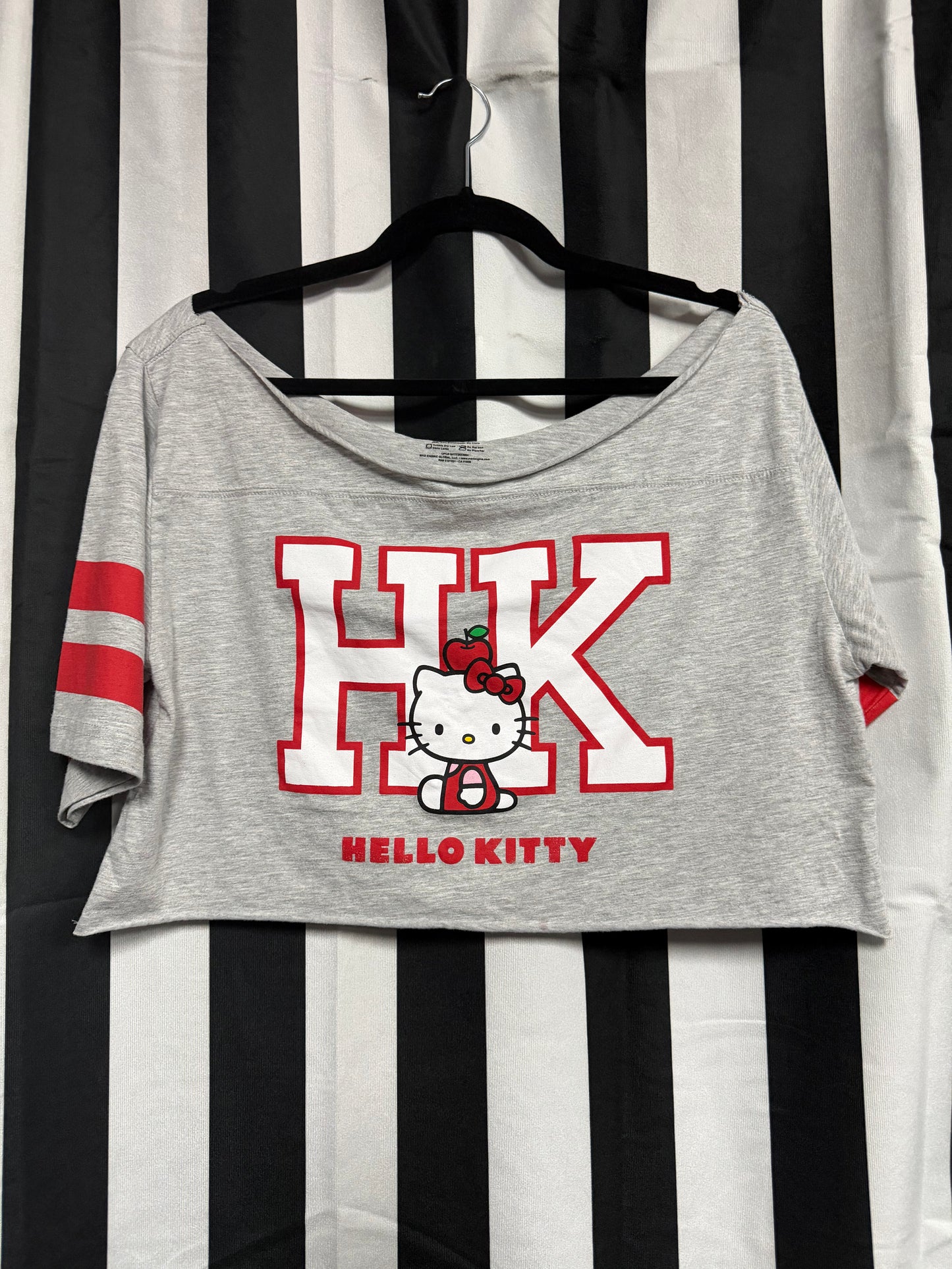 Hello Kitty Crop- Large?