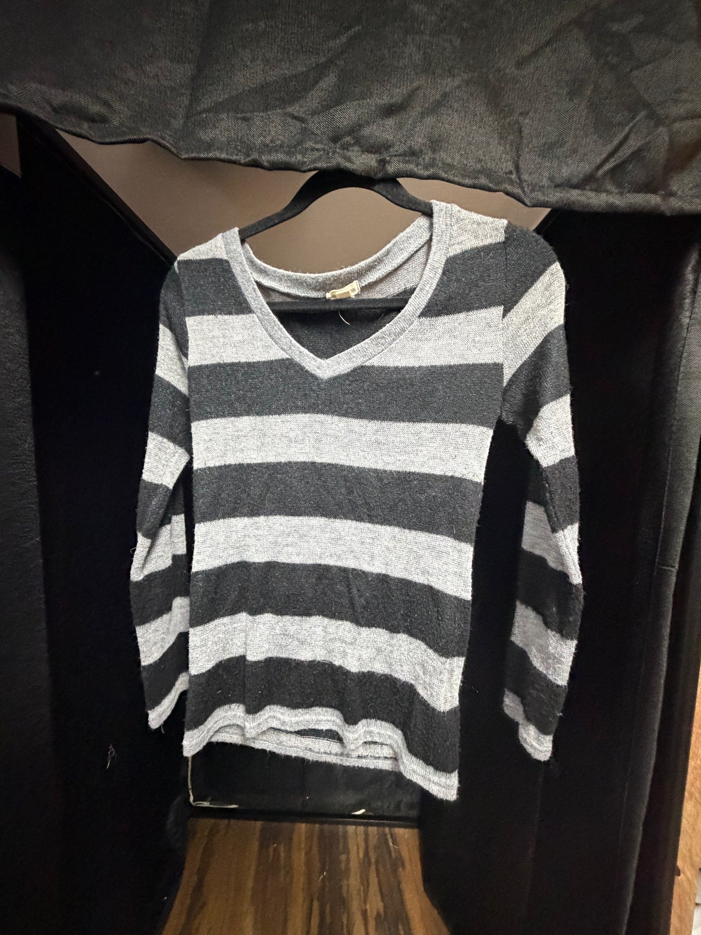 Zenana Outfitters- Black & Grey Striped Long Sleeve Top- Size S