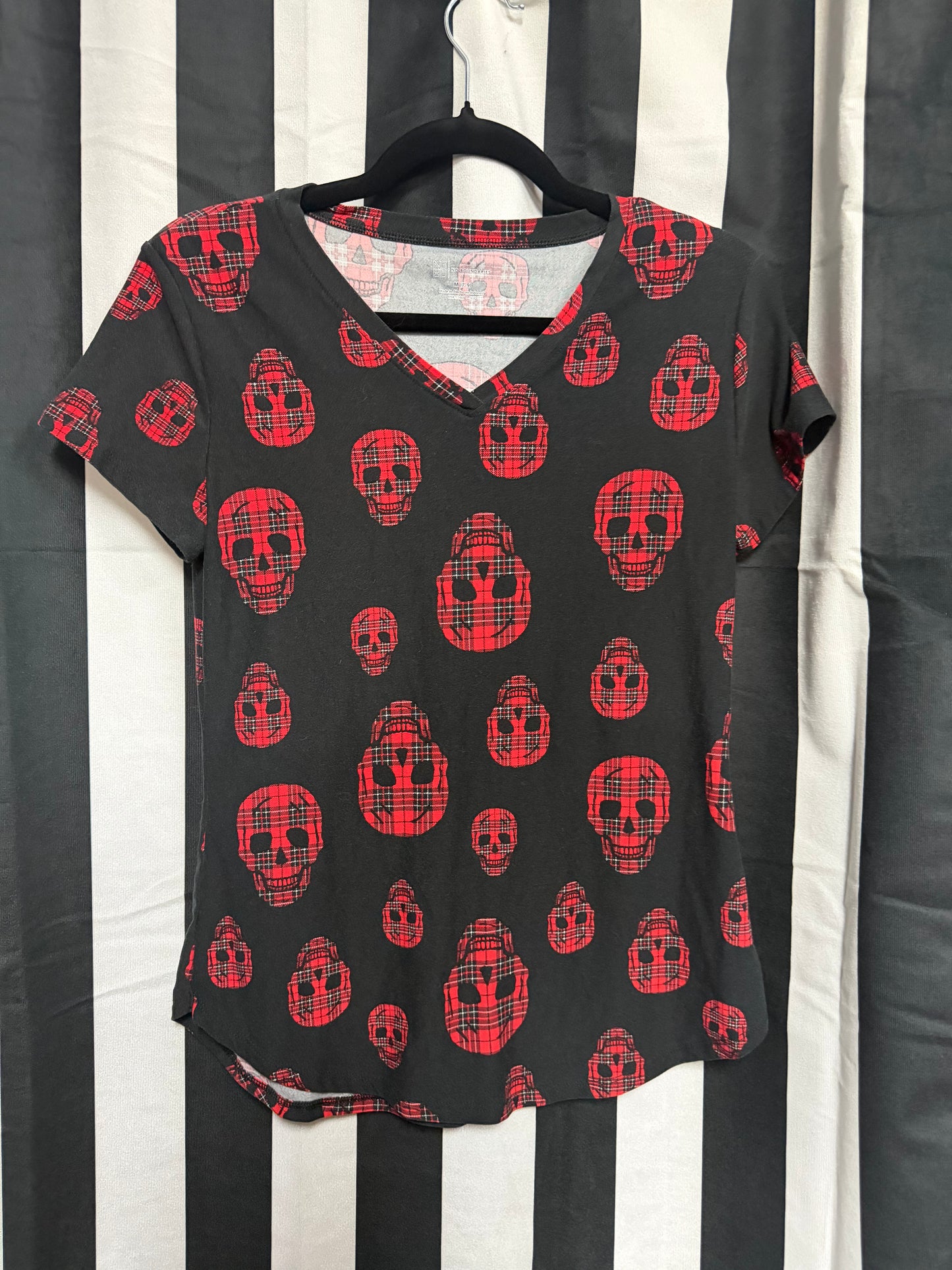 No Boundries Y2k Style Plaid Skull Top- M