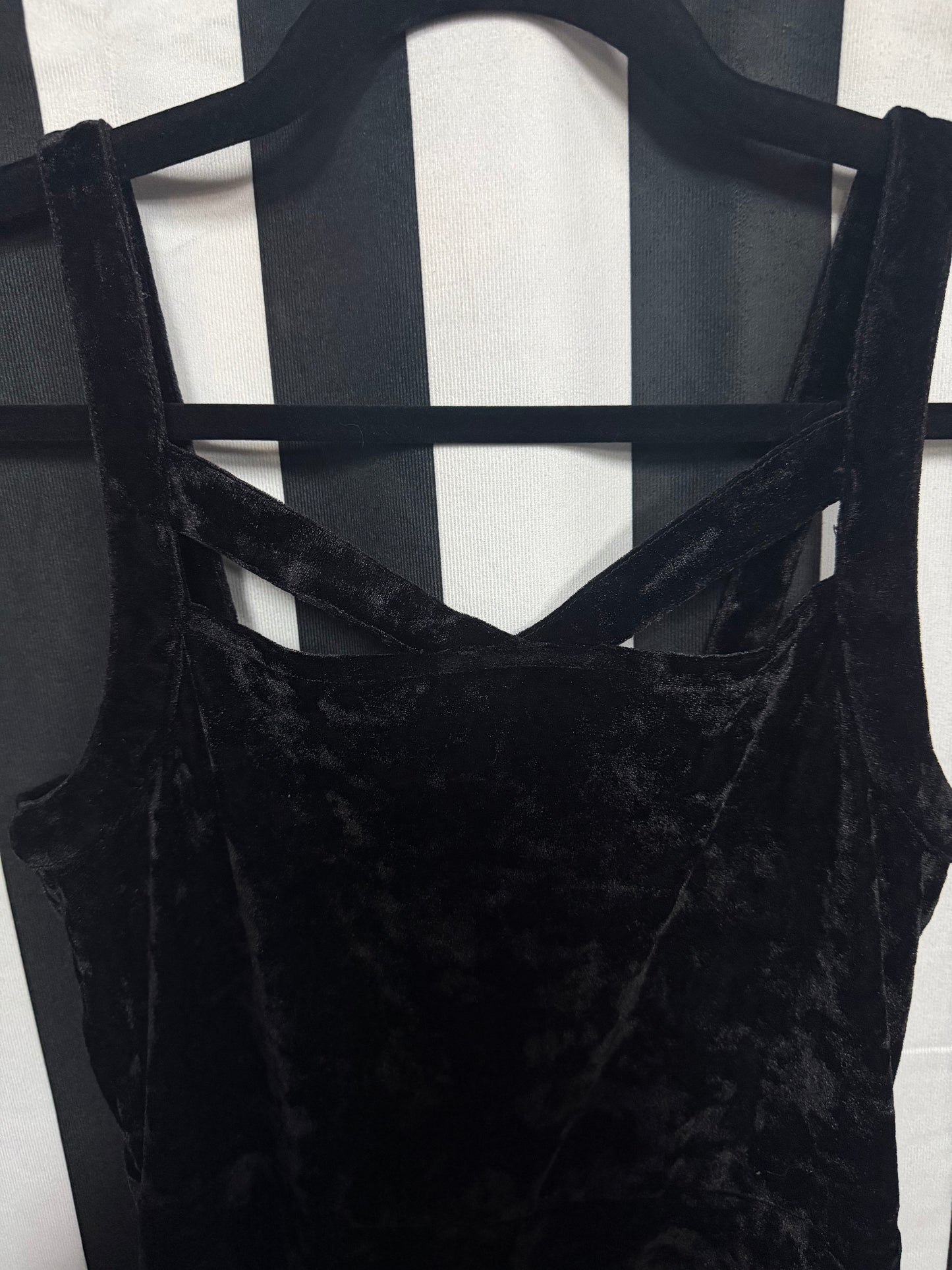 Forever 21 Velvet Crushed Goth Dress- Size M