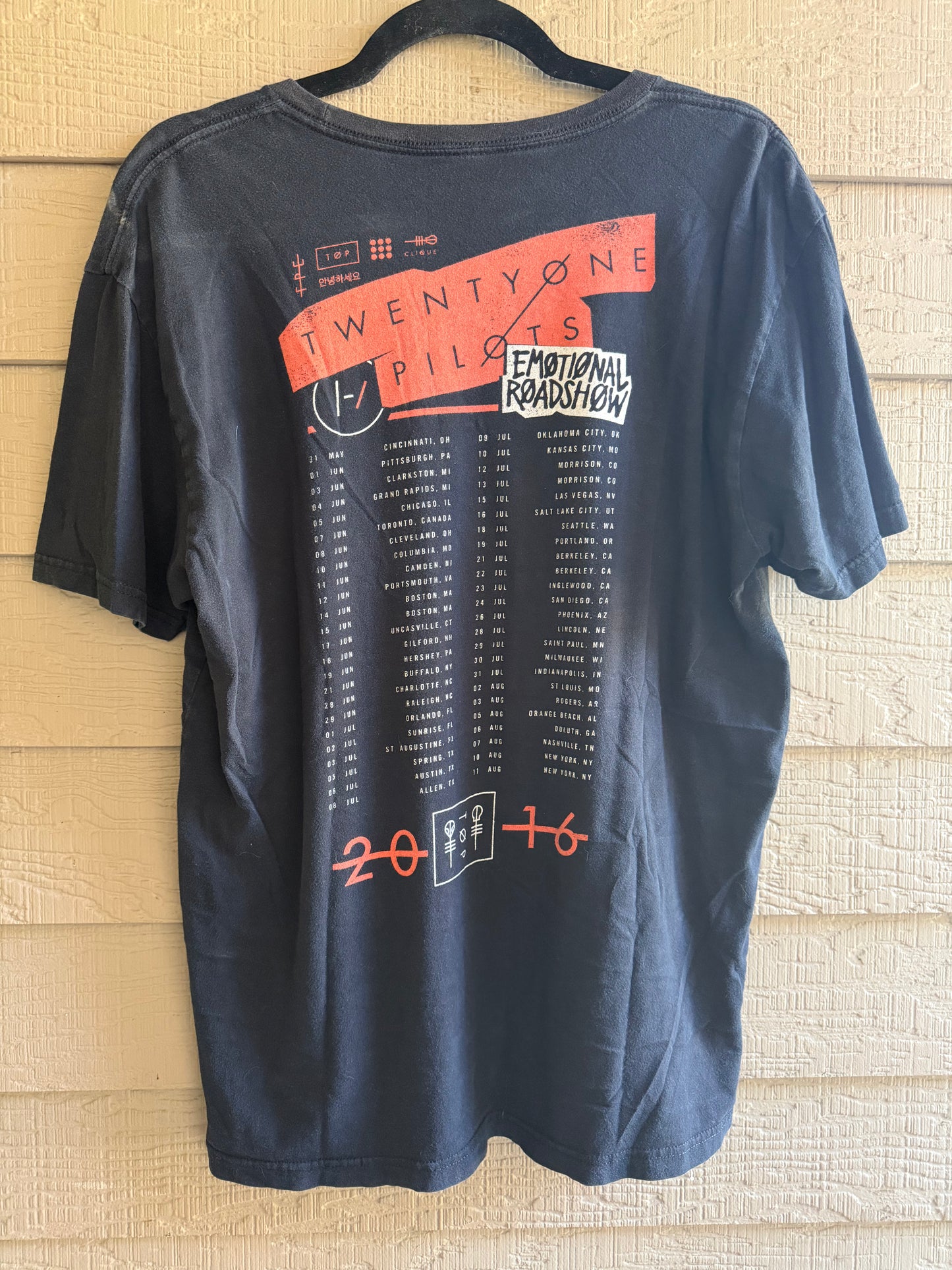 Twenty One Pilots- Emotional Roadshow 2016 Tour Tee- Large
