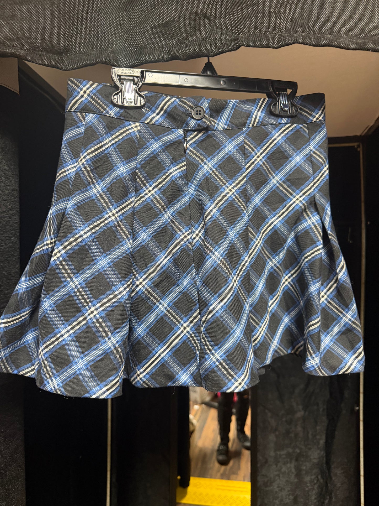 H&M Blue Plaid Pleated Skater Skirt – Alt Schoolcore / Grunge Prep- Size 6