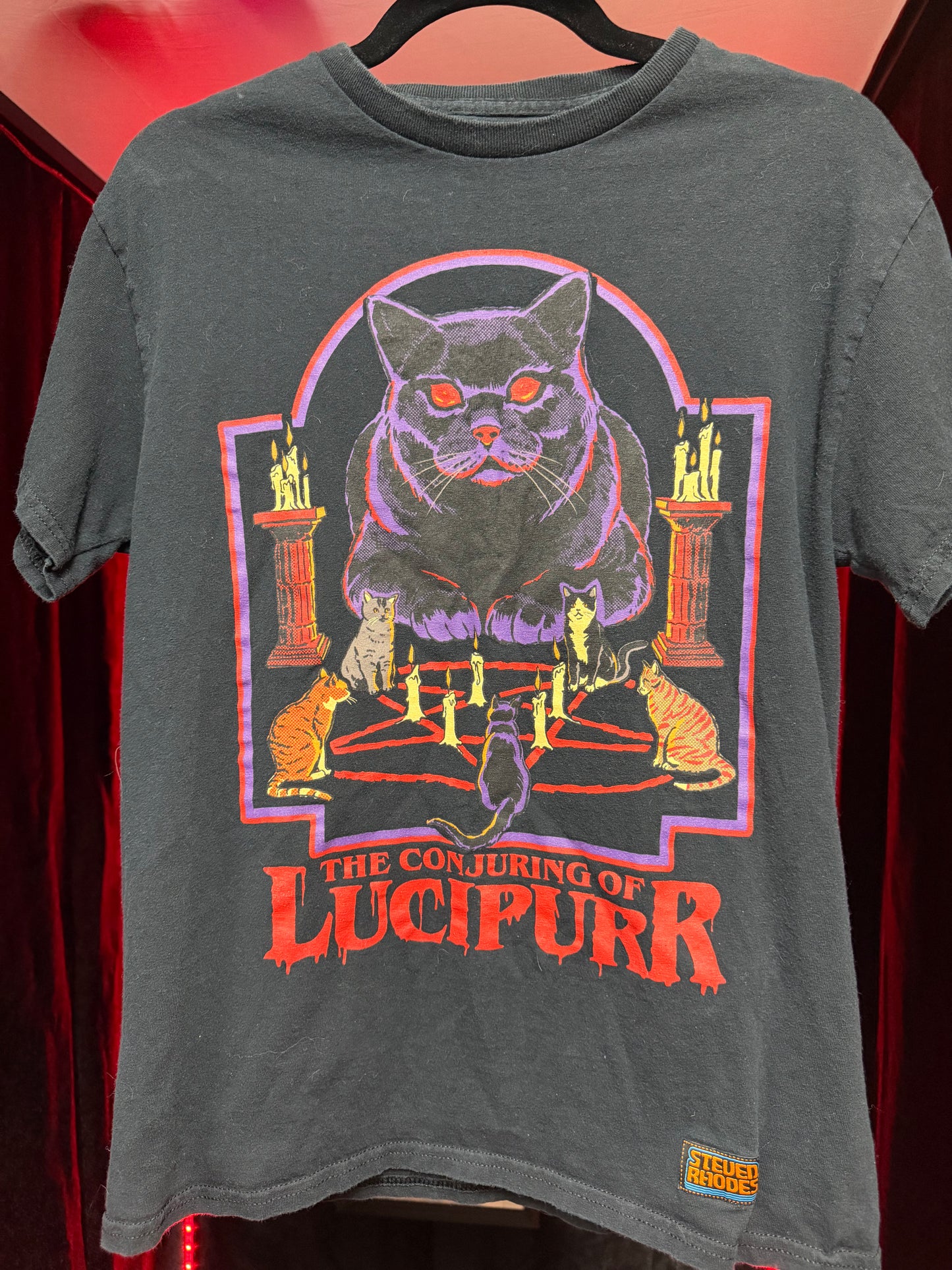 Steven Rhodes- The Conjuring of Lucipurr- Size M