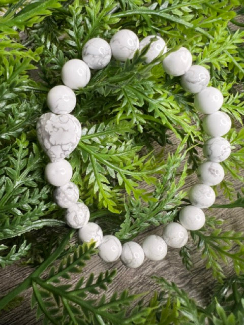 Blessed White Howlite Natural Stone Heart Stretchy Bracelet