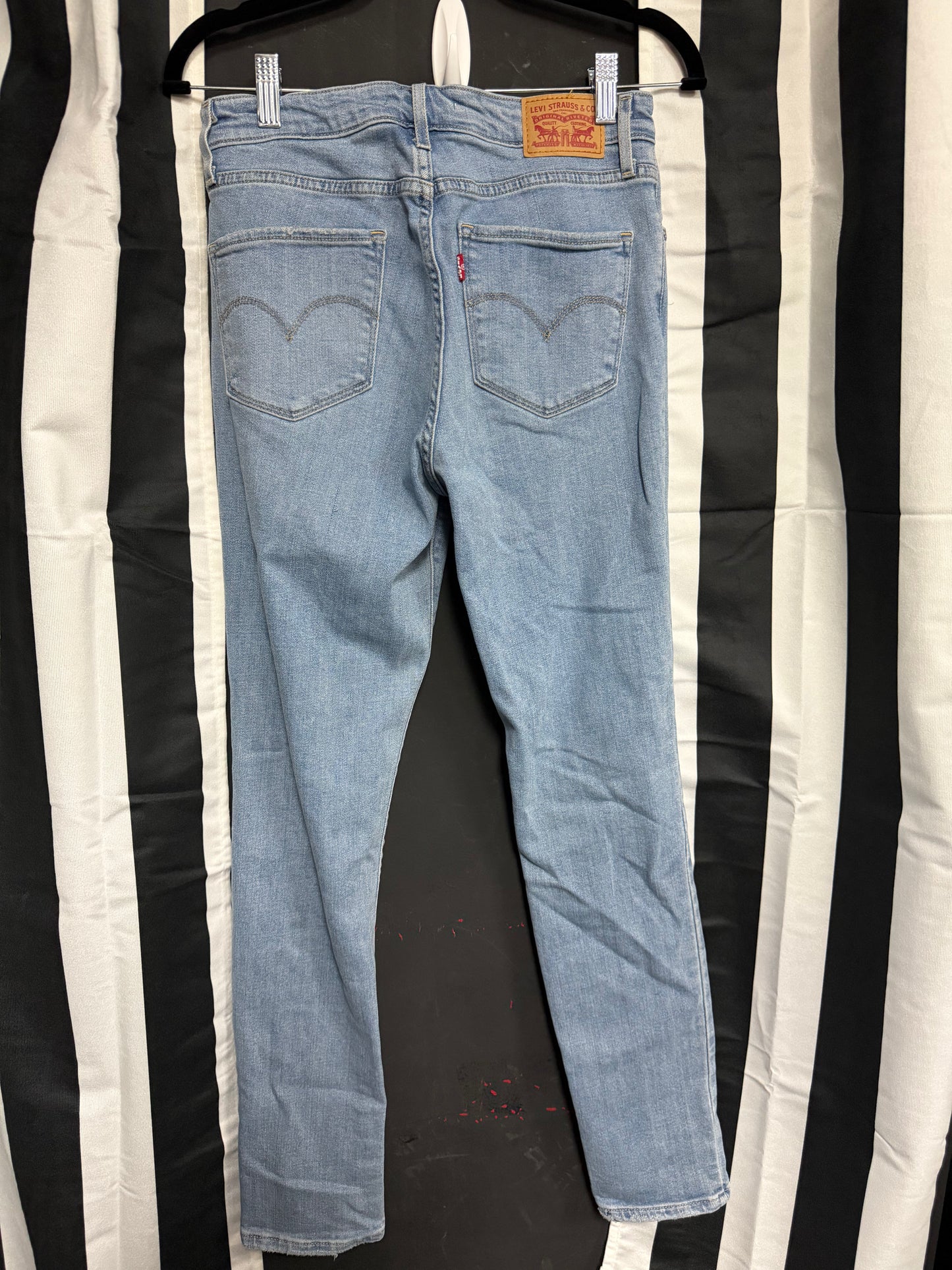 Levi's 721 High Rise Distressed Skinny- Waist 28