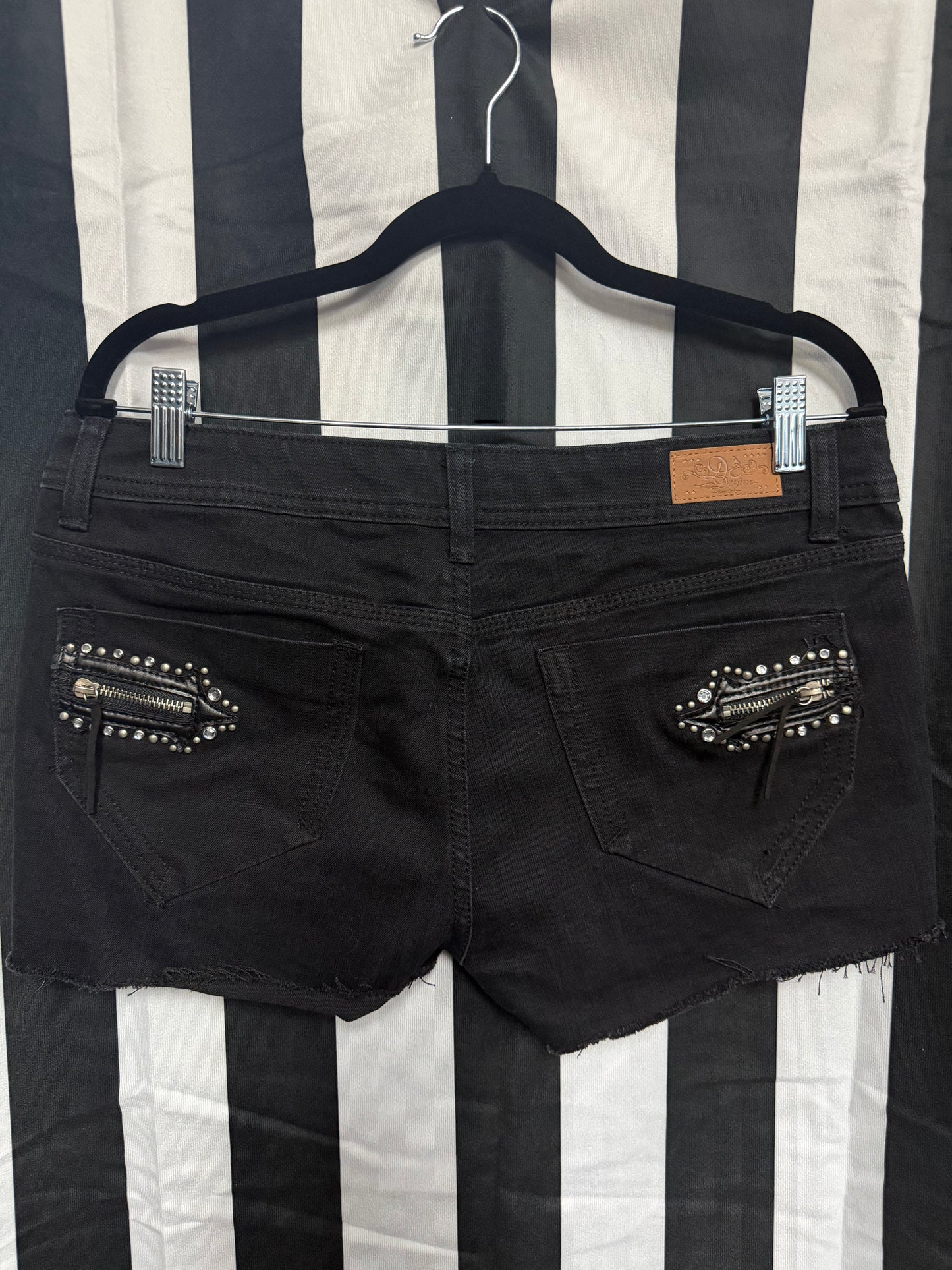 Do Denim Black Zipper Studded Shorts- Size 11/32