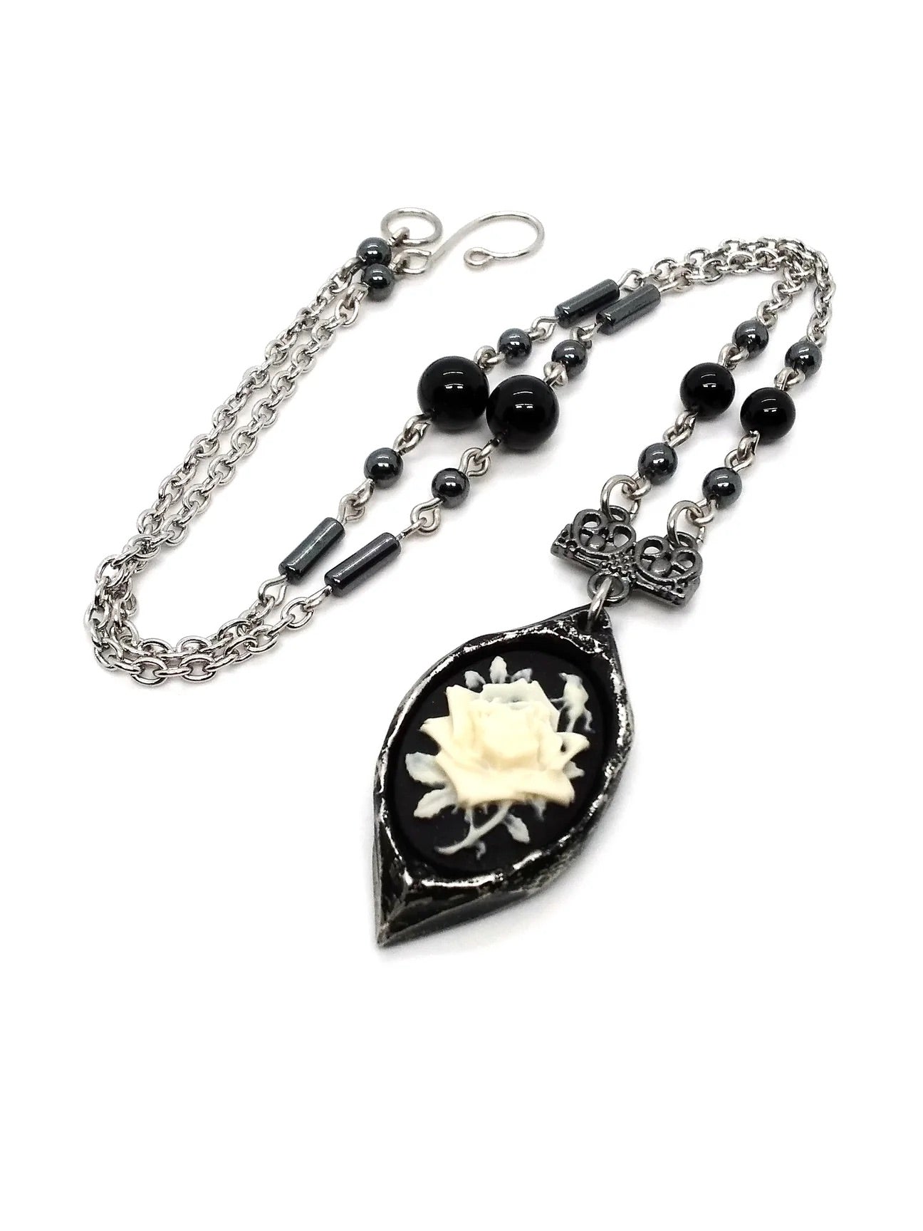 Gothic Rose Cameo