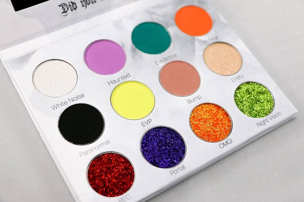 The PARANORMAL Eyeshadow Palette