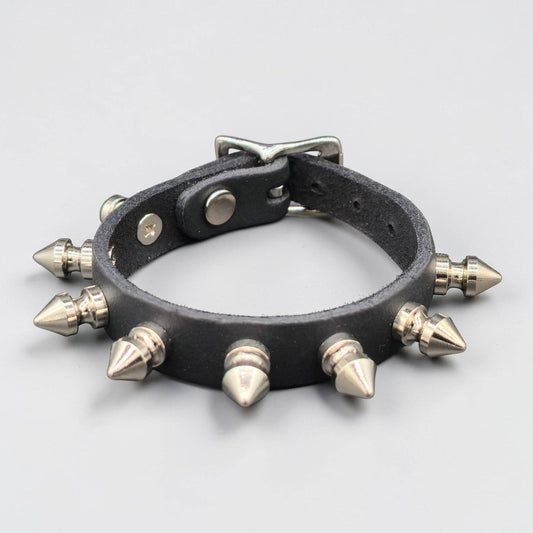 GENUINE LEATHER SKINNY SPIKE BUCKLE BRACELET