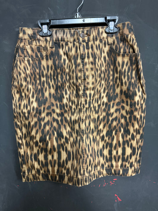 Jones New York Leopard Pencil Skirt- Size 6