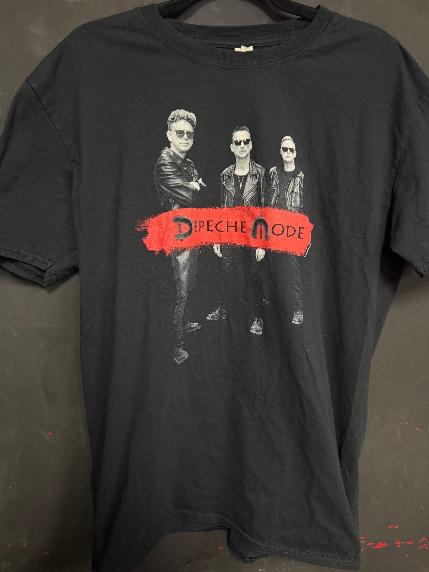 2018 Depeche Mode Tour Shirt - Size XL