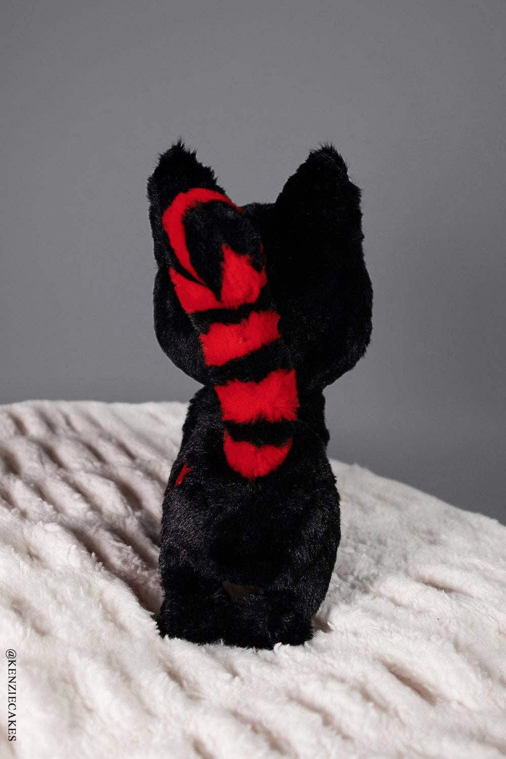 Skelekitty Plush Toy [Red Bones Limited Edition]
