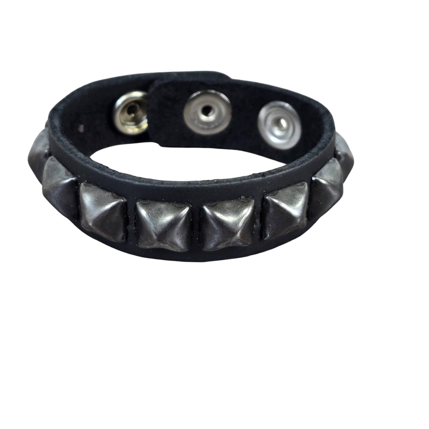 SILVER PYRAMID STUDDED LEATHER  SNAP BRACELET