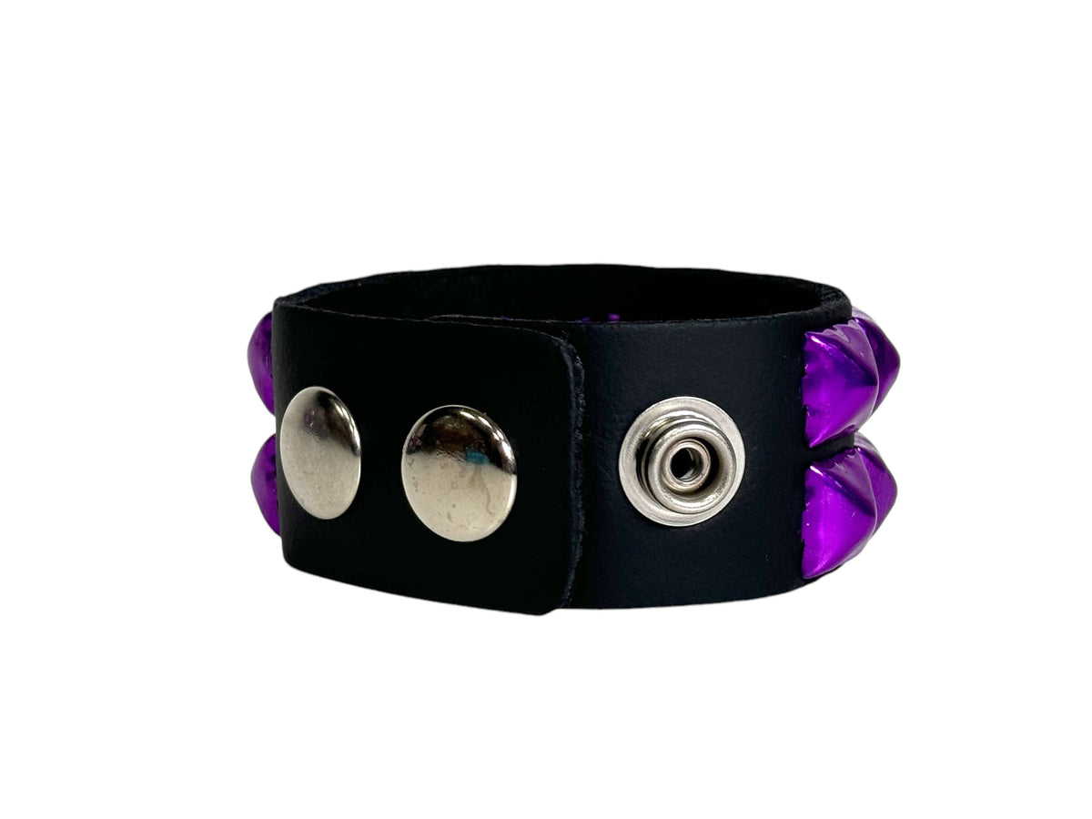 BC112 METALLIC COLOR  2 ROW 1/2" PYRAMID STUD SNAP BRACELET