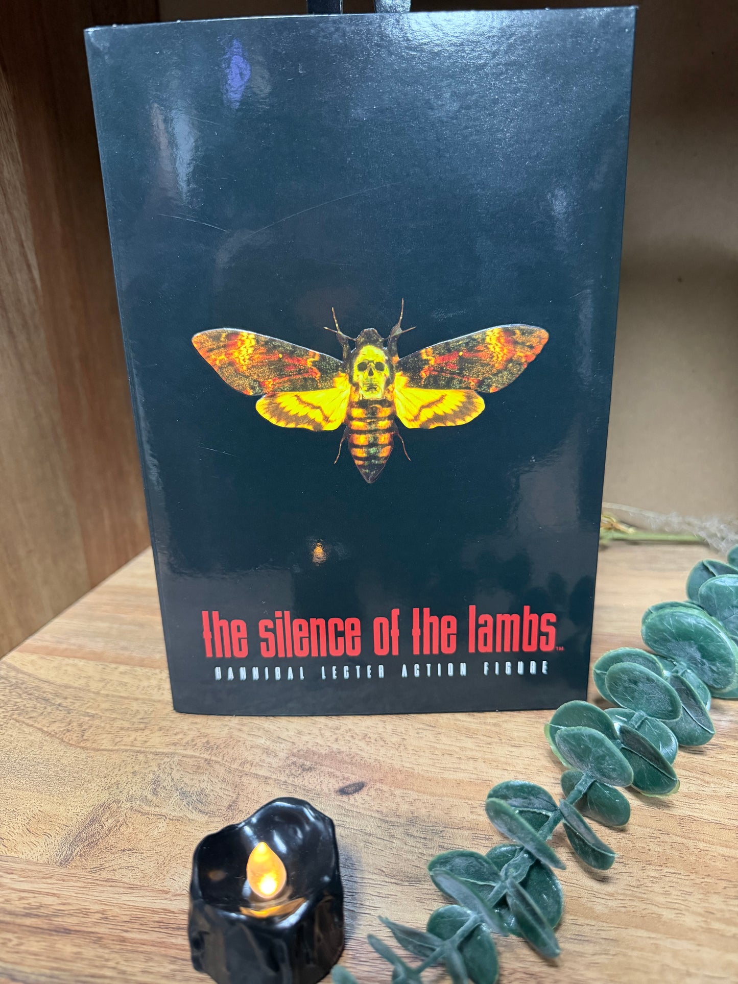 NECA-The Silence of the Lambs – Hannibal Lecter Deluxe Action Figure
