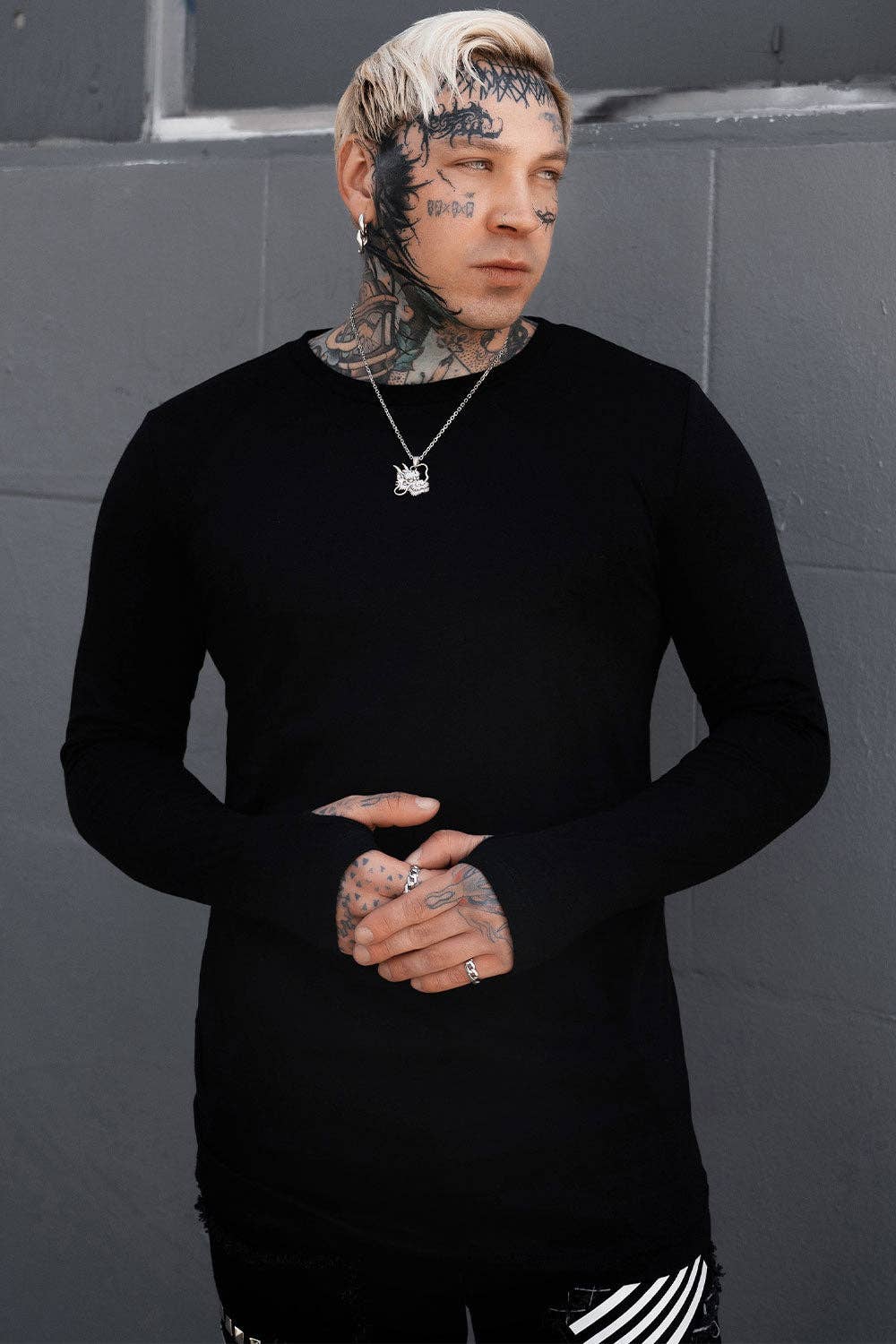 Tomb Ruins Long Sleeve Thumbhole Top