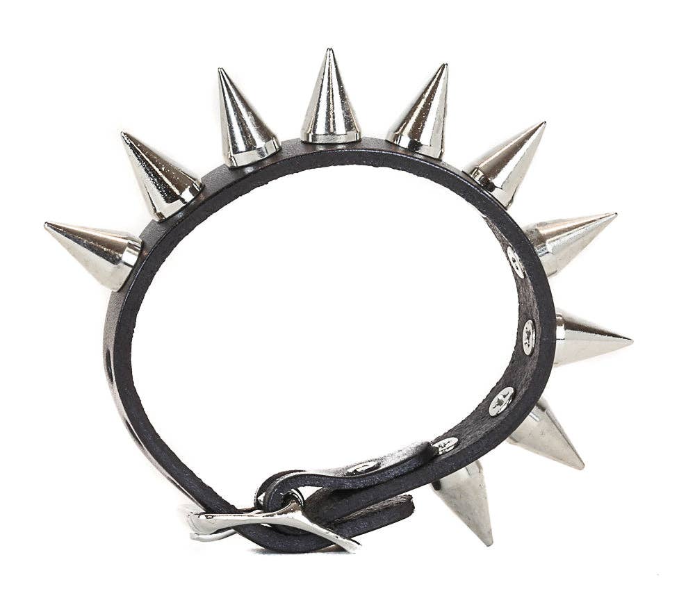 BC317 1 ROW SMALL CONE SPIKE BUCKLE BRACELET