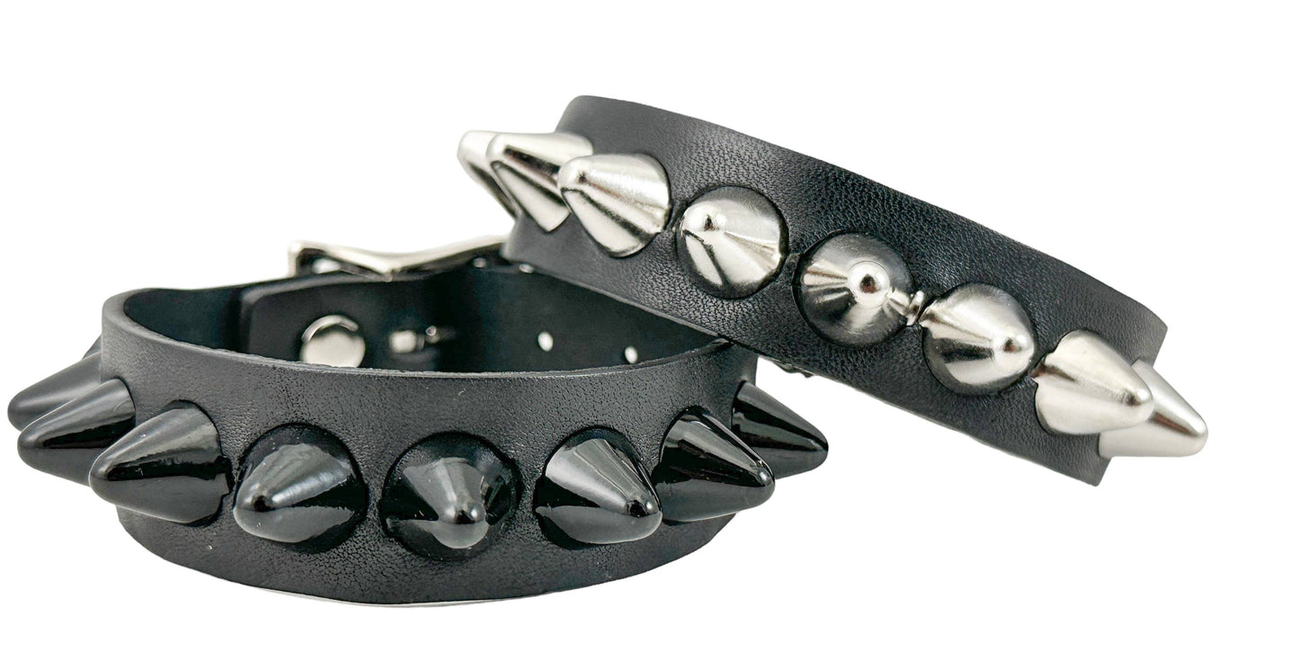 FB379  UK77 STUDDED BUCKLE BRACELET