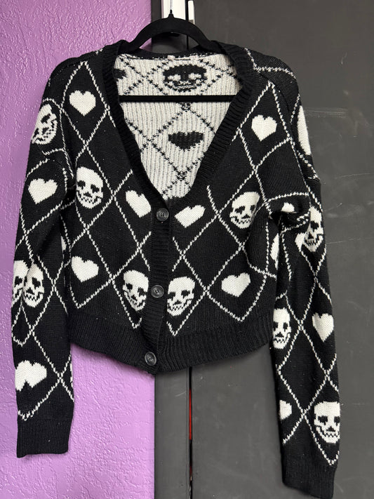 Skull sweater- Med