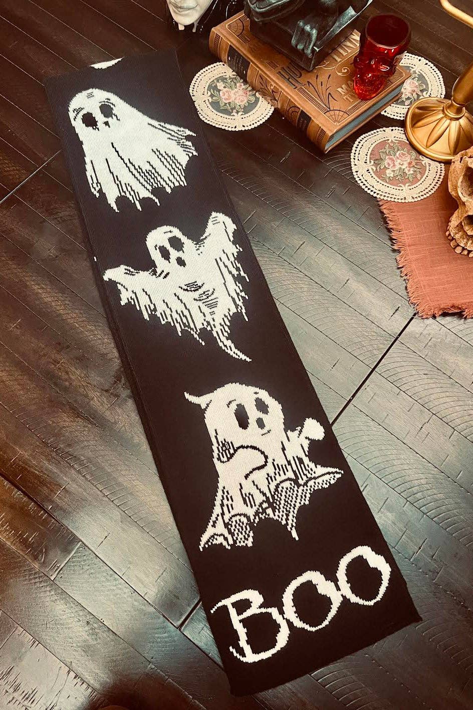 Ghosts Scarf