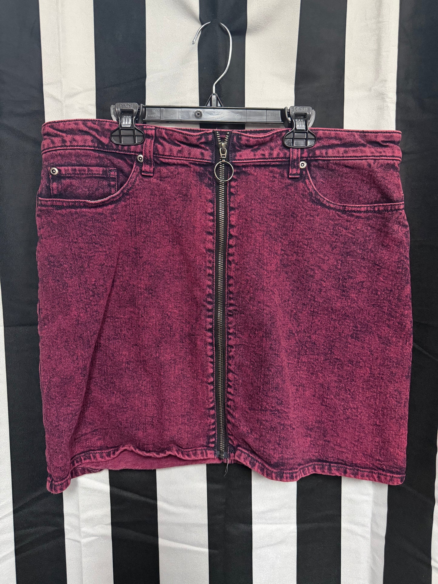 Hot Topic Acid Wash Zipper Skirt- XL