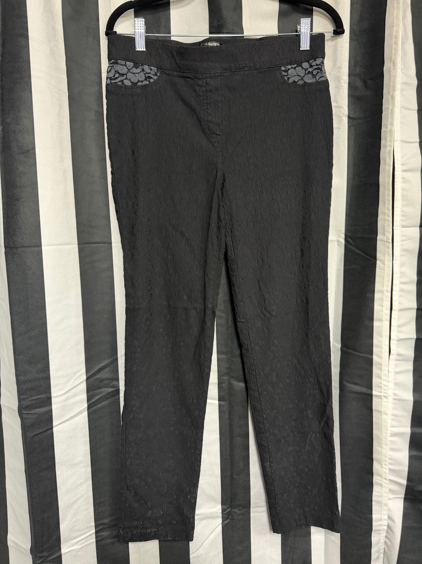 89th & Madison Lace Textured Pants- M