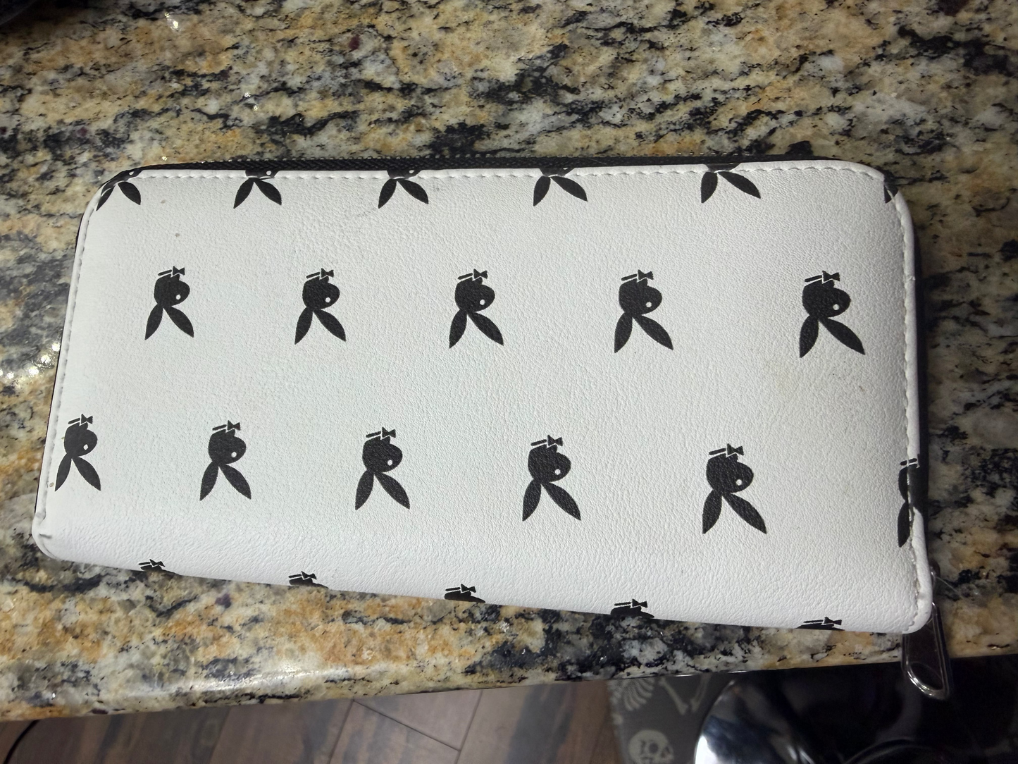 Y2K Headstock Playboy Wallet