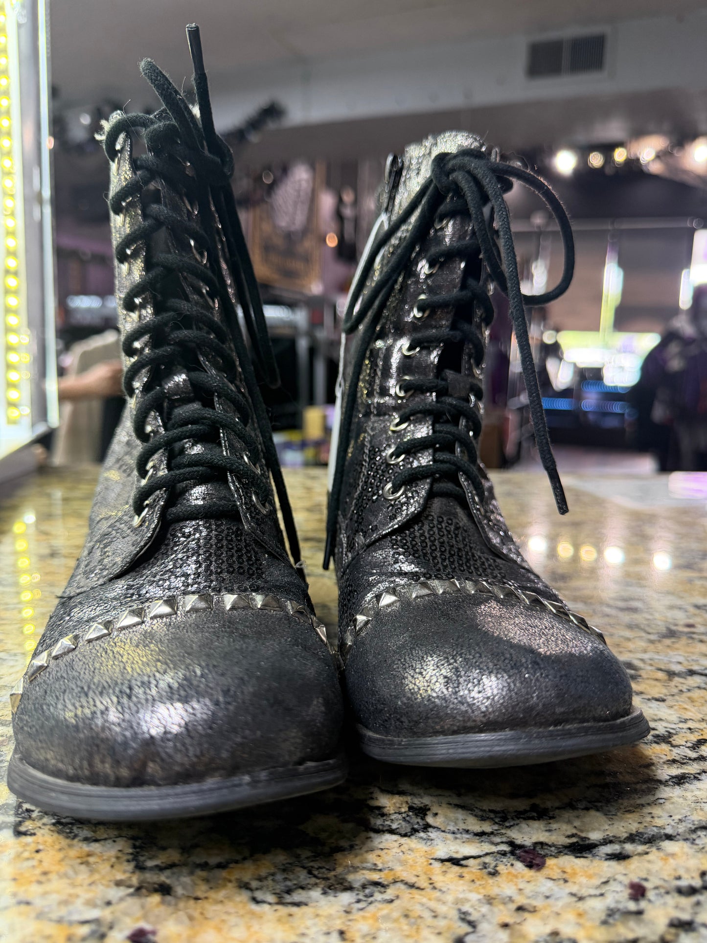 Iron Fist Ruff Rider -Size 7