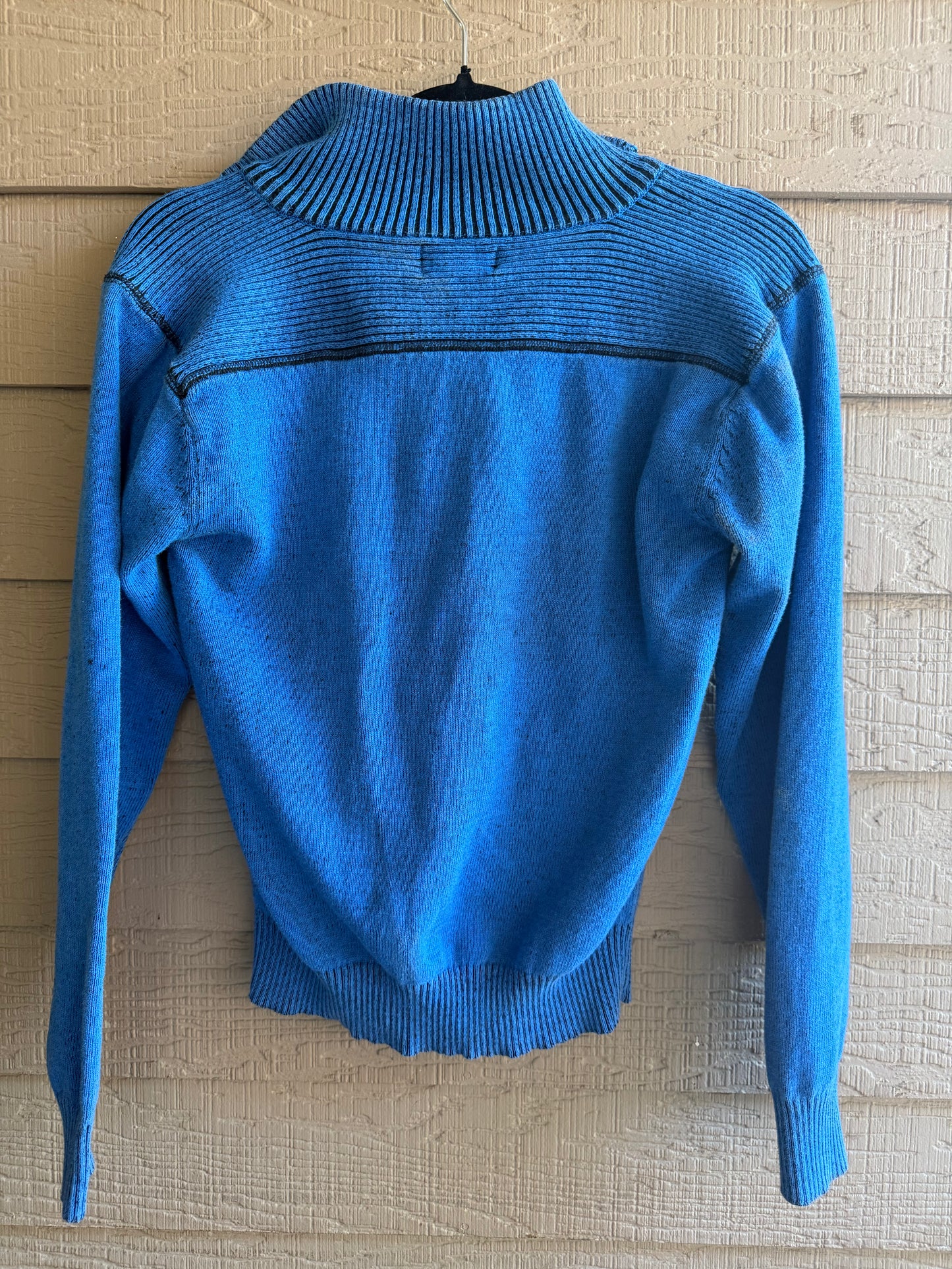 Y2K Carbon Blue Long Sleeve - Small