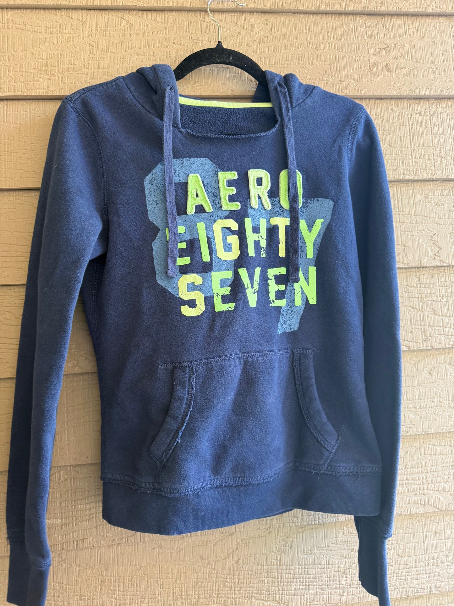 2011 Aeropostale -Aero 87- Hoodie- Medium