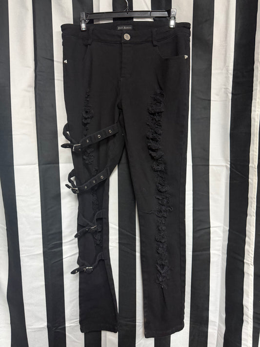 Devil Fashion Punk Ripped Jeans -Size M