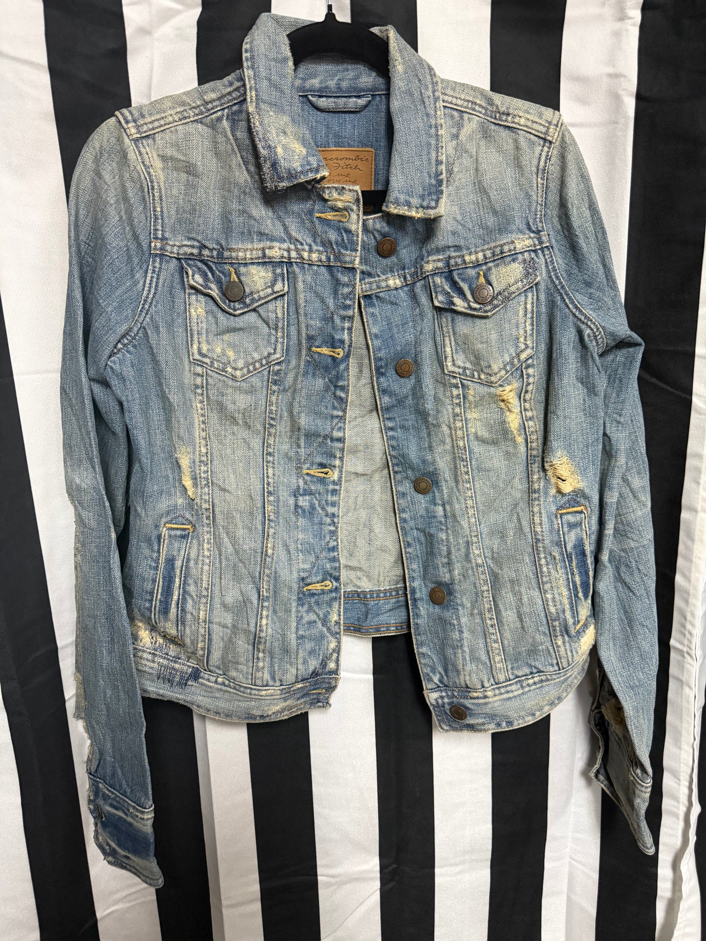 Y2K- Abercrombie & Fitch Jean Jacket -Size M
