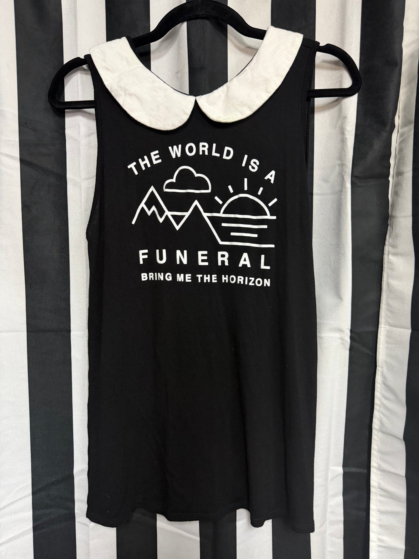 Midnight Hour- Bring Me The Horizon- The World is a Funeral Shirt- Size L