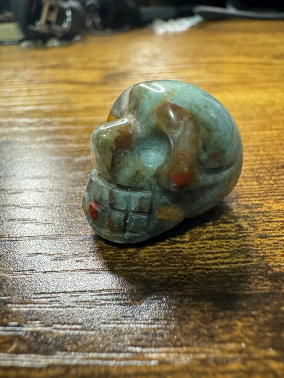 1" Natural Stone Skulls