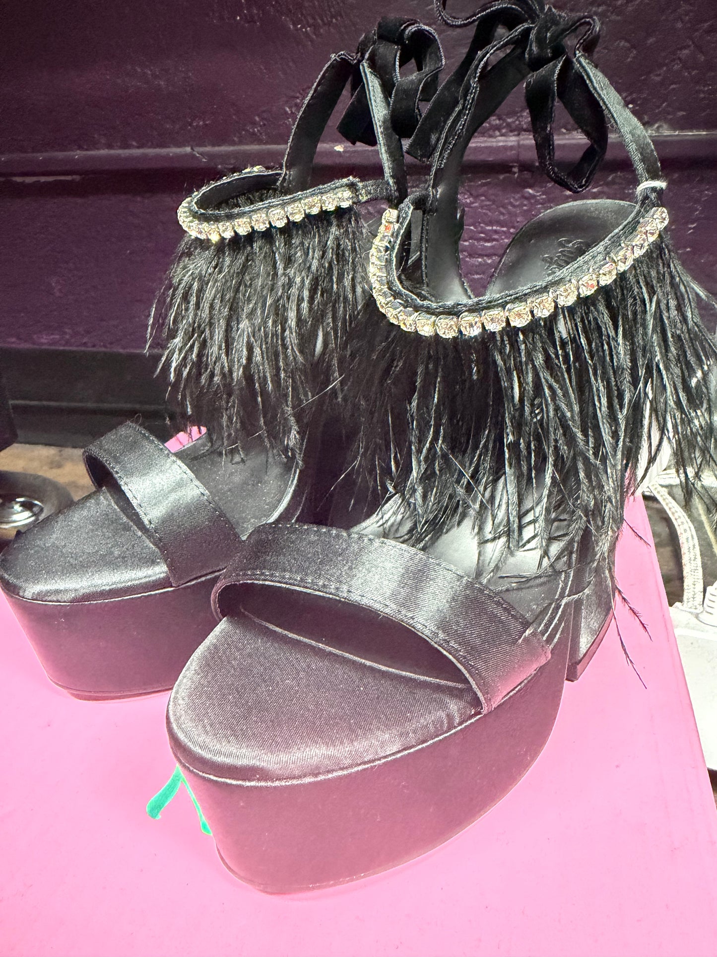 Sugar Thrillz- Noir Turn Up The Glam Feather Heels- Size 8