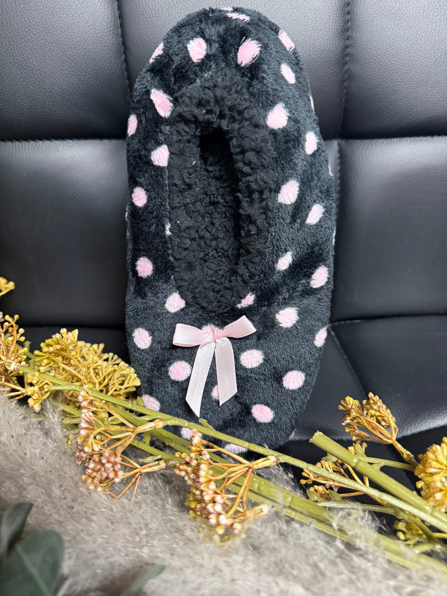 Black/Pink Polka Dot Slippers
