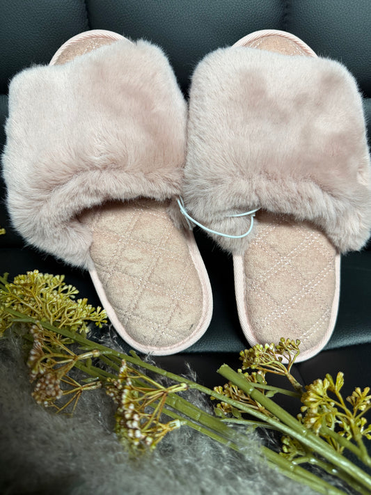 Dusty Pink- Slippers-Size M 7-8