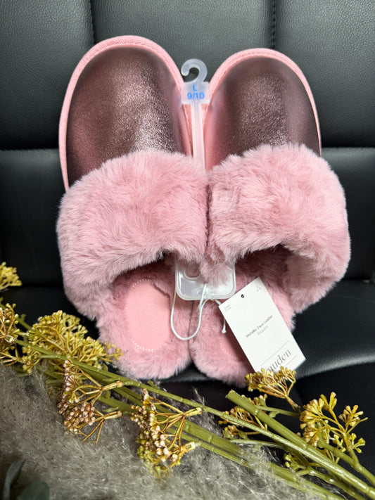 Fuzzy Pink Sequins- Slippers-Size 9/10