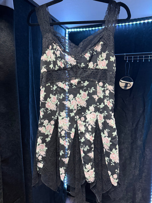 Dollskill- Gothic Floral Slip Dress- Size Small