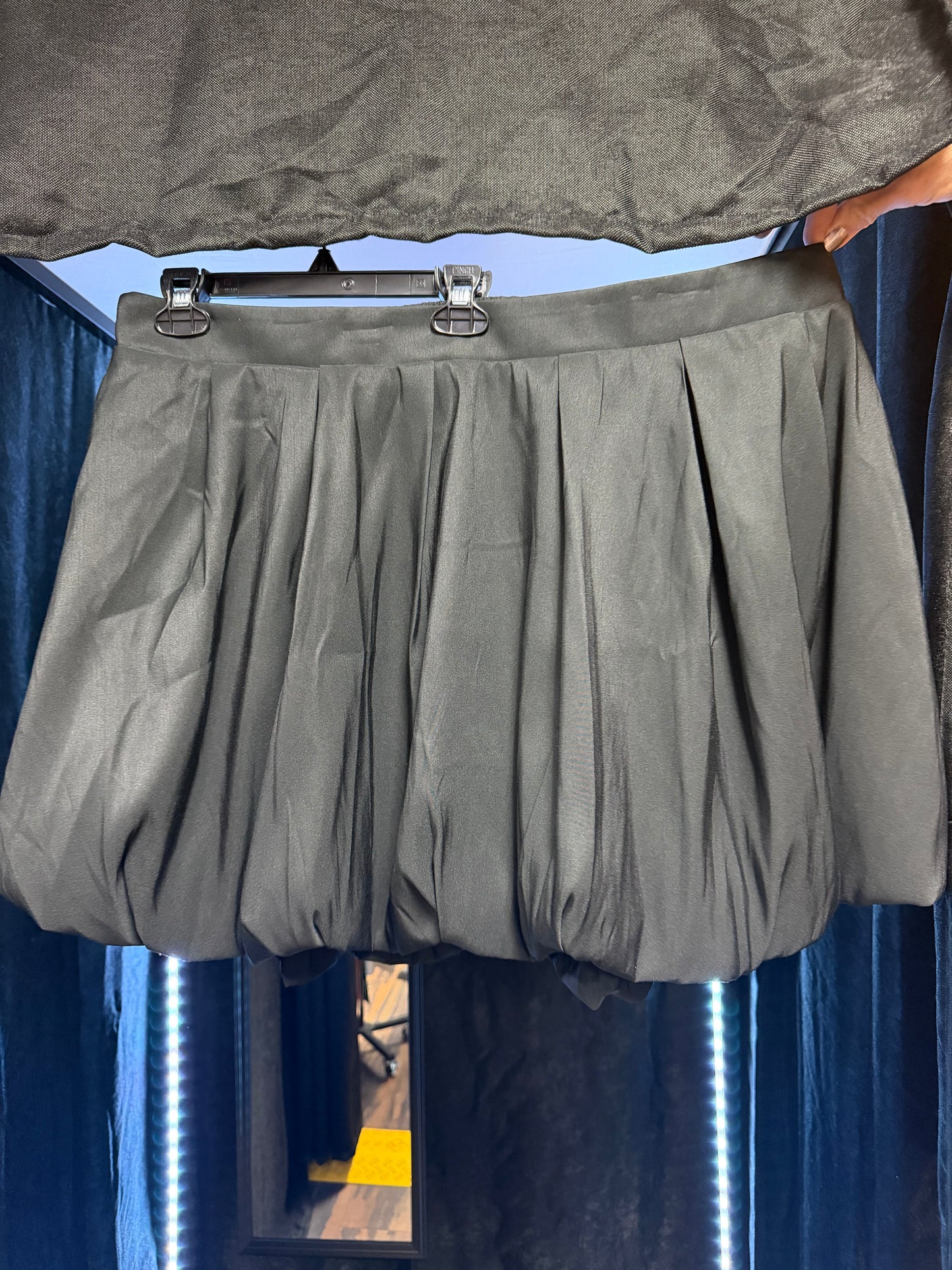 Black Bubble Skirt- 2x